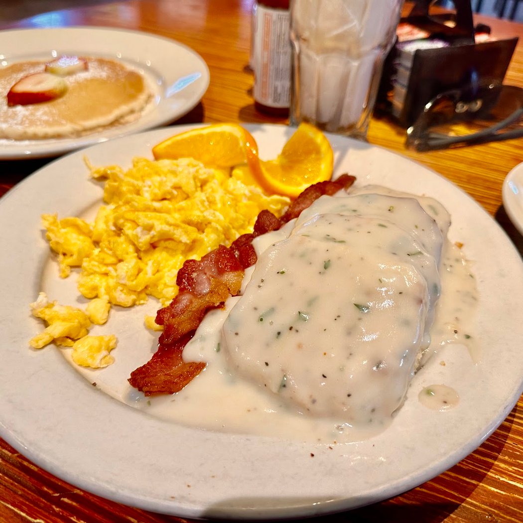 Redwood Cafe cotati 3